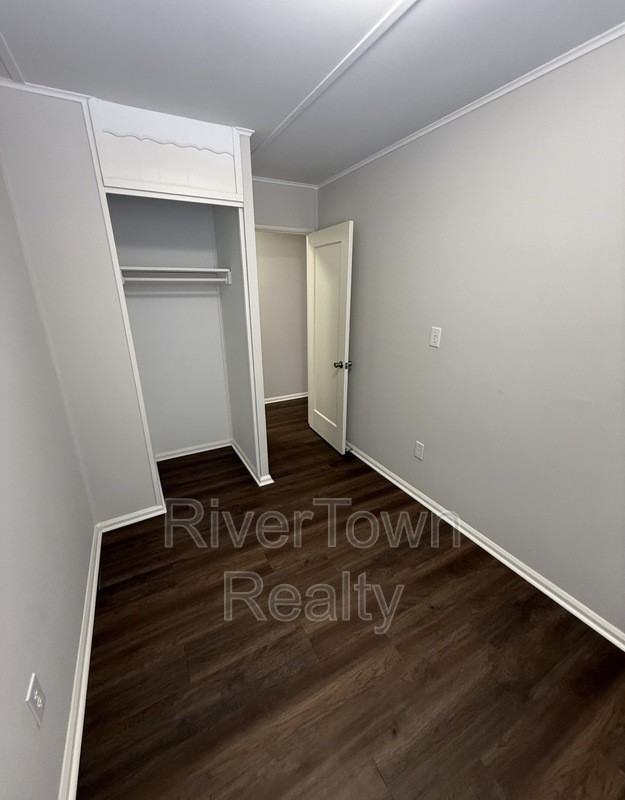 451 Mineral Rd - Photo 6 of 11