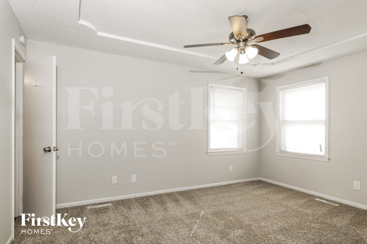 16905 Lea Ave - Photo 7 of 15