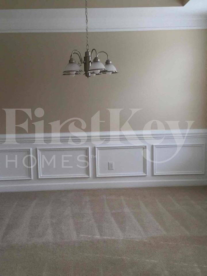 1504 Aries Ln - Photo 5 of 33