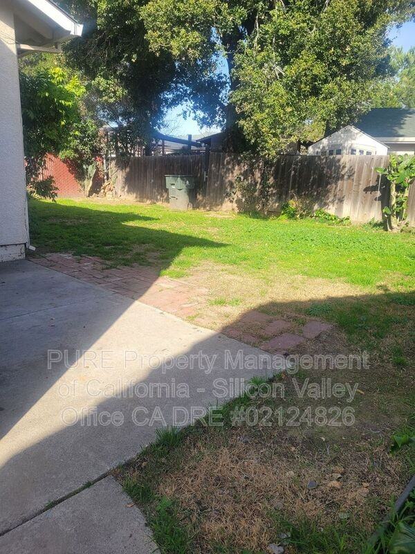 68 N White Rd - Photo 2 of 12