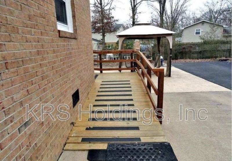 3 Laurel Ct - Photo 4 of 43