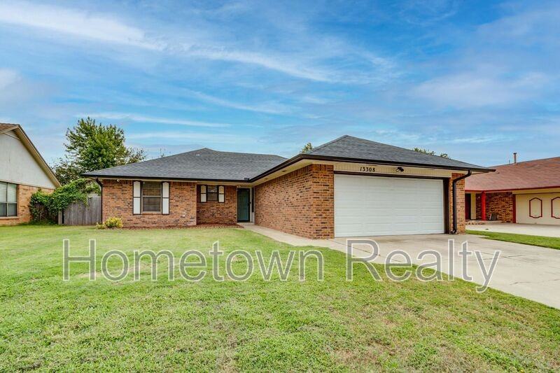 13308 Marsh Ln - Photo 3 of 50