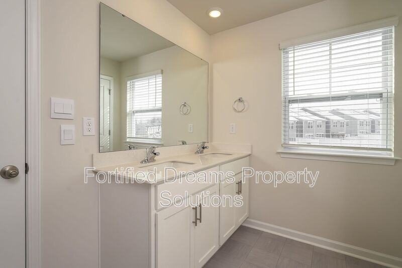 1487 Amberview Ln - Photo 6 of 20