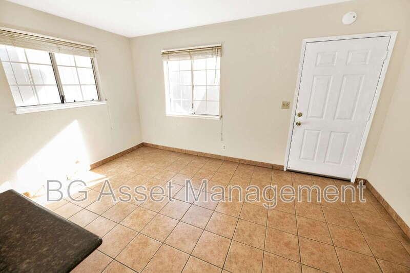 1426 48th Ave #A - Photo 7 of 30