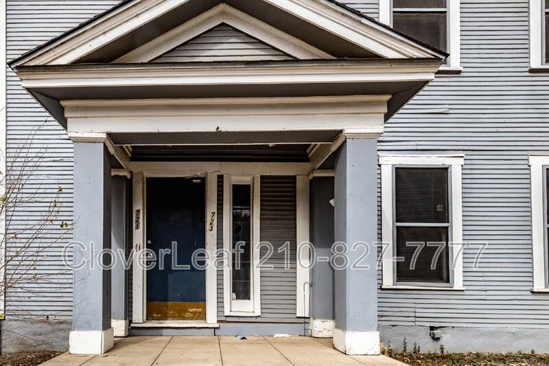 723 E Euclid Ave - Photo 4 of 50