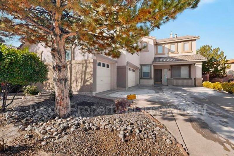 8523 Waterford Pl Ne - Photo 2 of 48