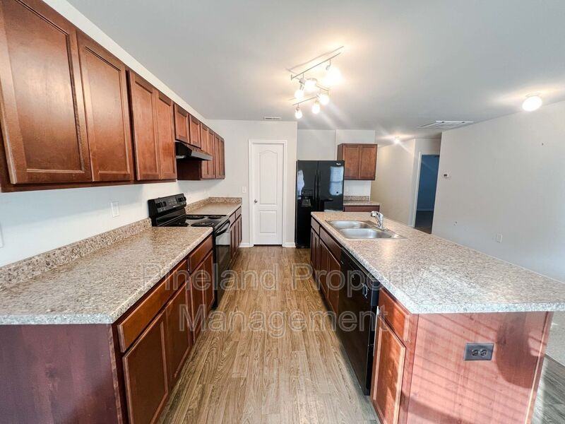 1417 Demila Dr - Photo 2 of 17