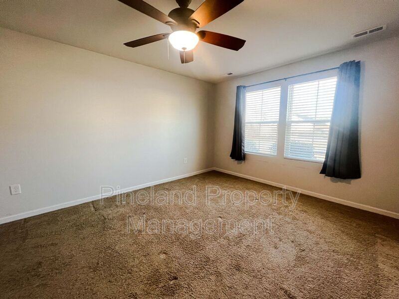 1417 Demila Dr - Photo 4 of 17