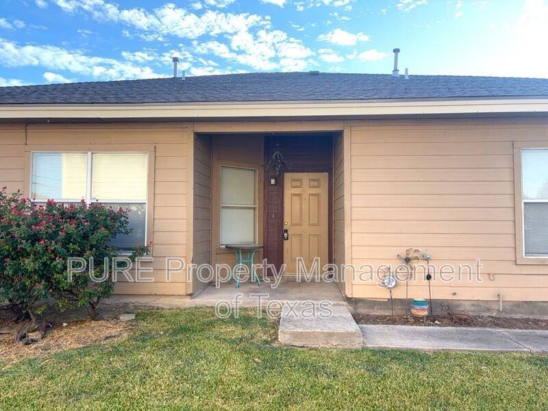 2869 Southampton Way #B - Photo 2 of 21