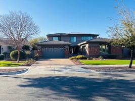 featured image of 4566 N Golf Dr