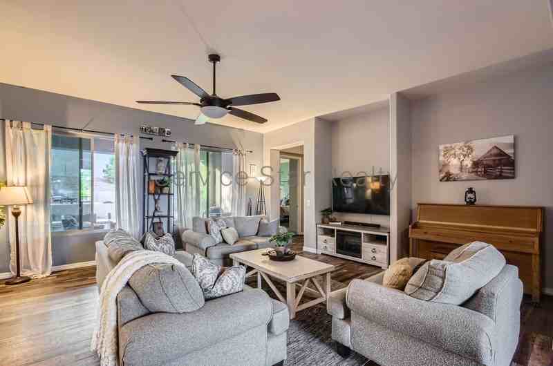 4566 N Golf Dr - Photo 3 of 25