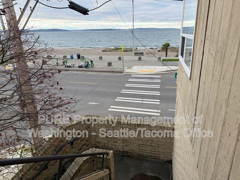 2356 Alki Ave Sw - Photo 2 of 19