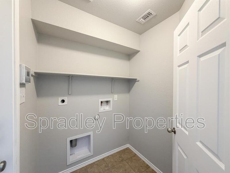 9615 Fratelli Ct - Photo 4 of 25