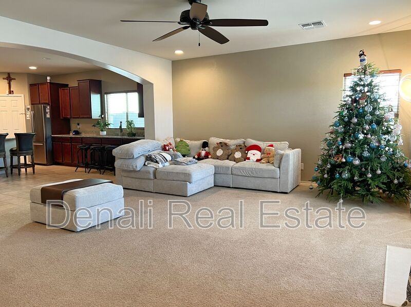 2321 N Hidden Canyon Dr - Photo 7 of 33