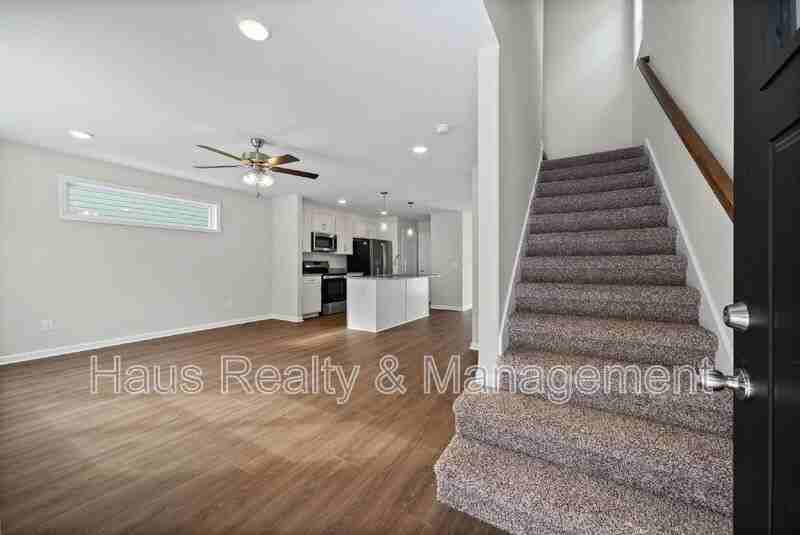 839 Cumberland Dr - Photo 3 of 29