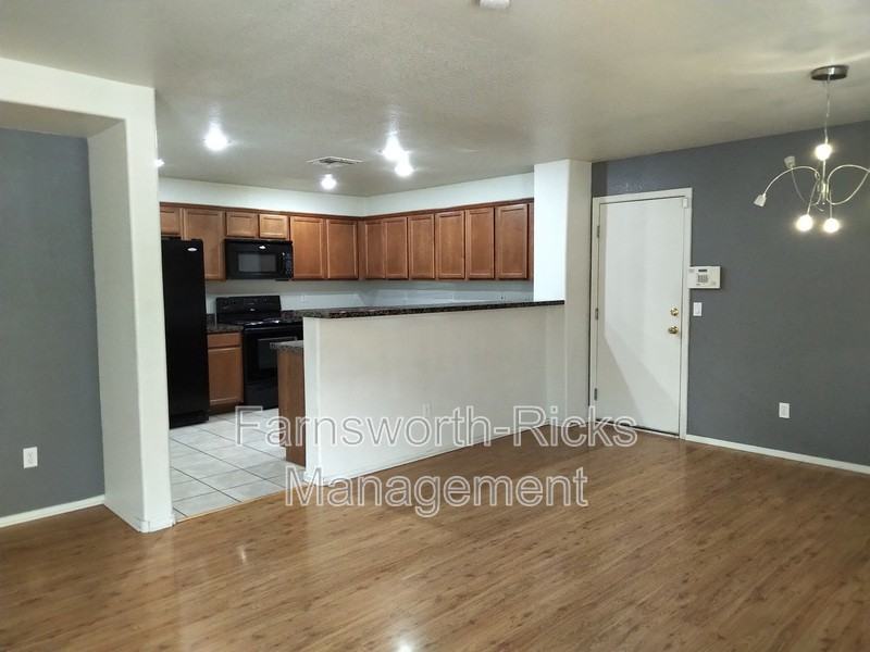 3890 E Jasper Dr - Photo 3 of 17