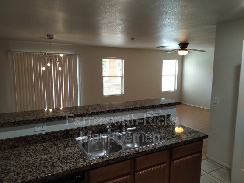 3890 E Jasper Dr - Photo 6 of 17