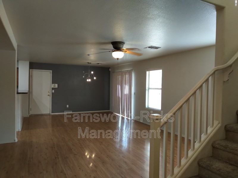 3890 E Jasper Dr - Photo 7 of 17