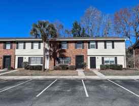 415 Parkdale Dr #16E - Photo 1 of 1