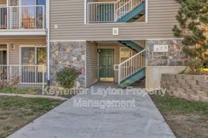 featured image of 490 Eastsouth #B16