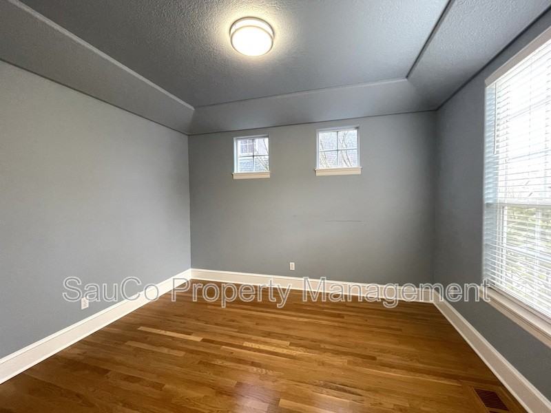 12766 Nw Bayonne Ln - Photo 2 of 32