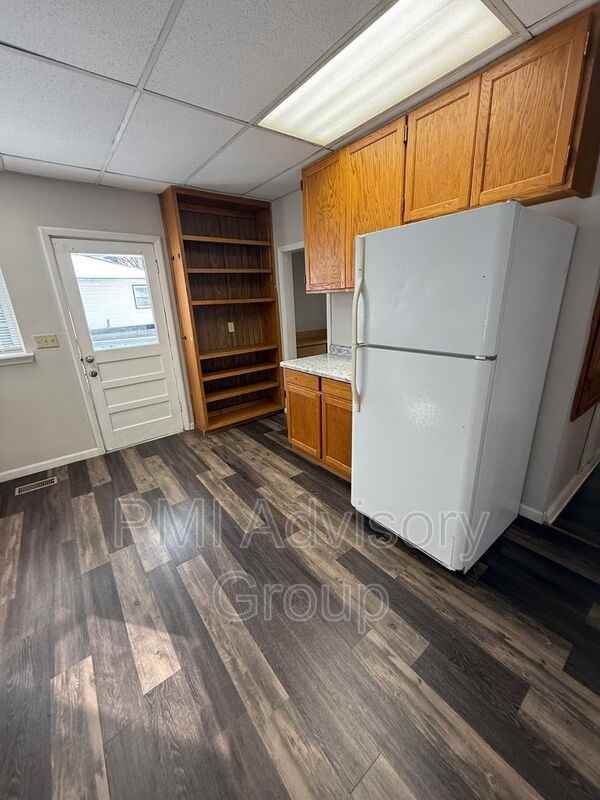 200 Sw Orchard St - Photo 6 of 8