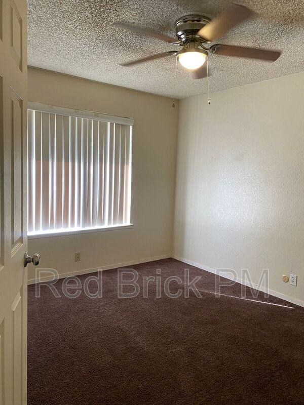 2998 Sequoia Dr - Photo 6 of 14