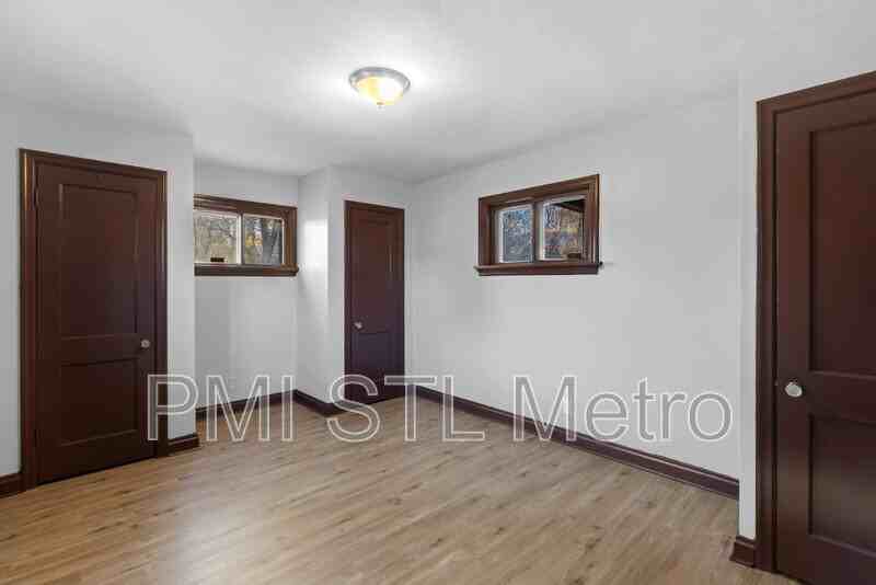 2546 Main St - Photo 7 of 10