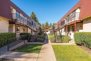 featured image of 1400 SW Blvd N