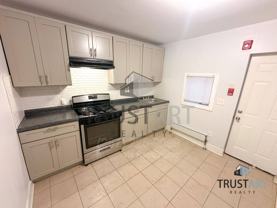 4722 Longshore Ave #1R - Photo 1 of 1