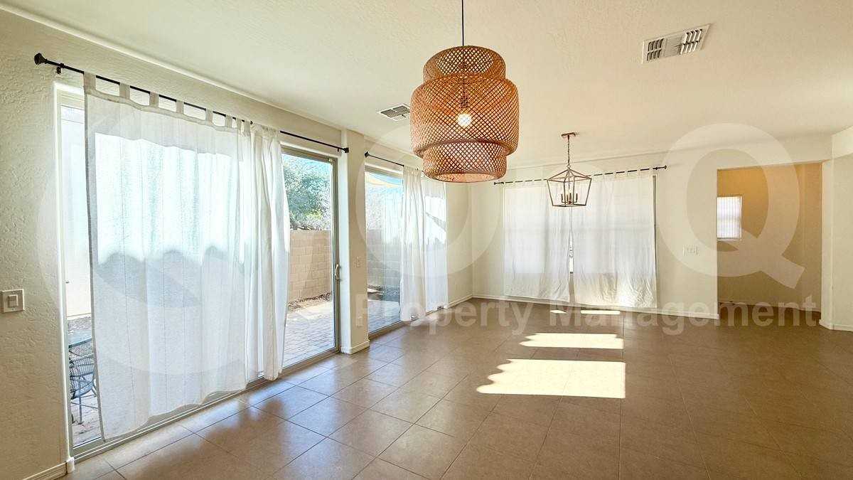 3443 W Hayduk Rd - Photo 5 of 10