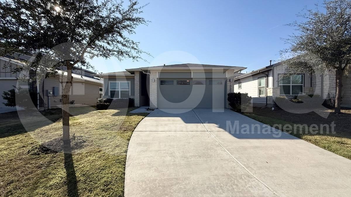 10502 Deaton Ln - Photo 2 of 10