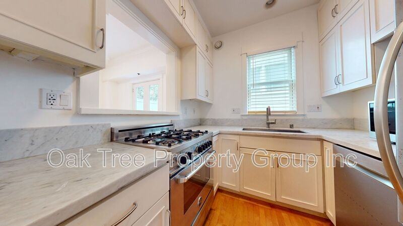 25 Pleasant St - Photo 7 of 28