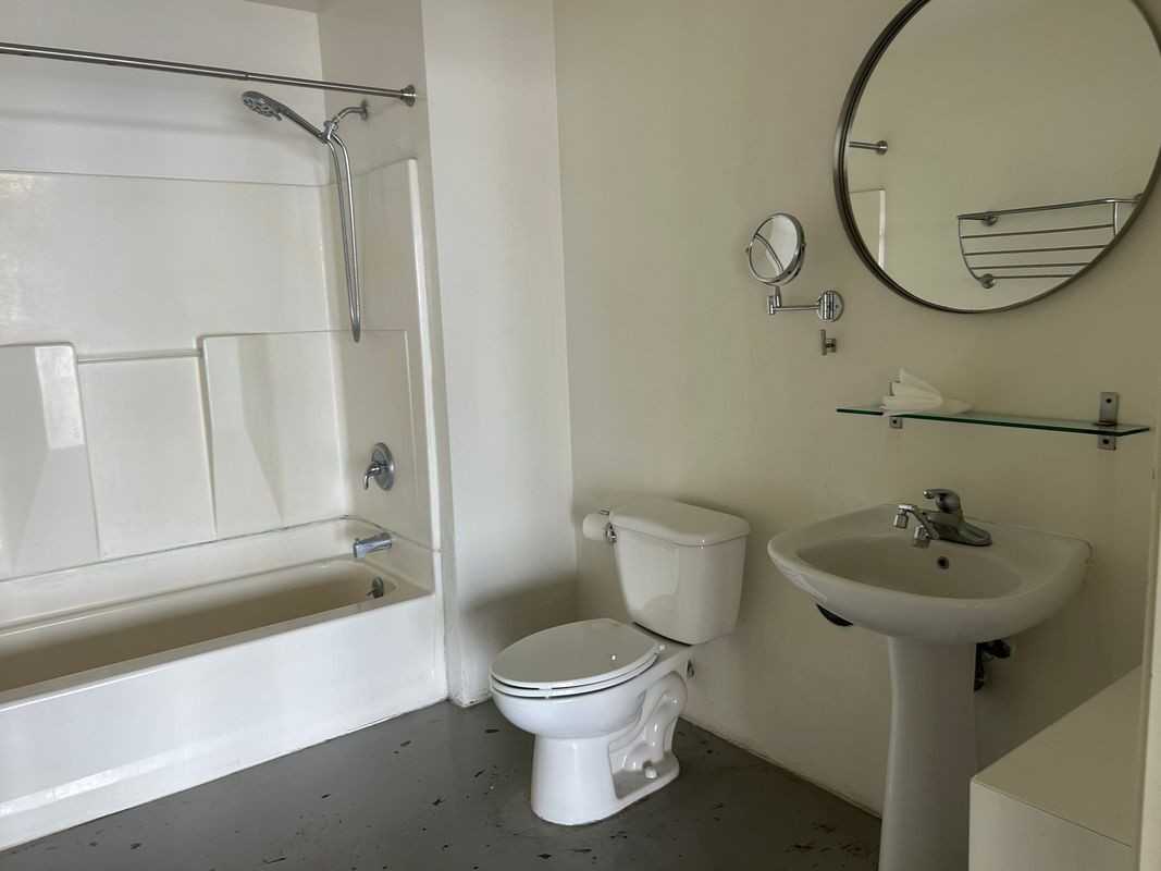 2404 Wilshire Blvd ##12c - Photo 6 of 8