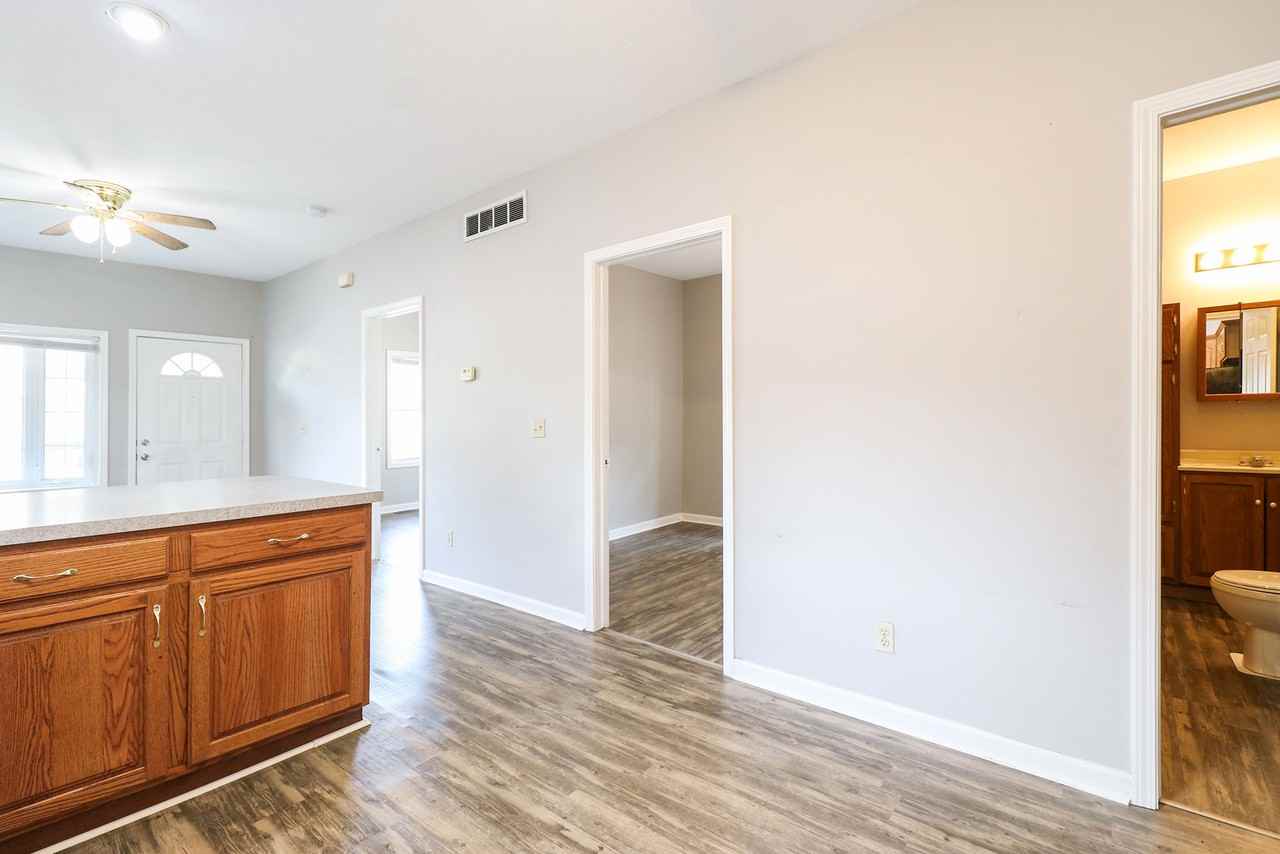 1112 S 33rd St - Photo 6 of 15