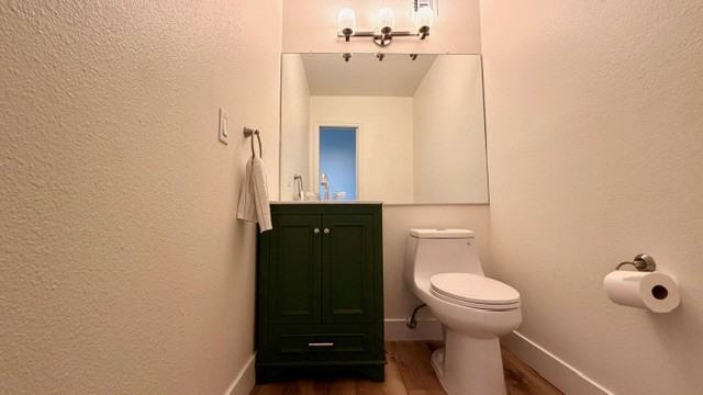 2142 E Turney Ave #10 - Photo 3 of 37