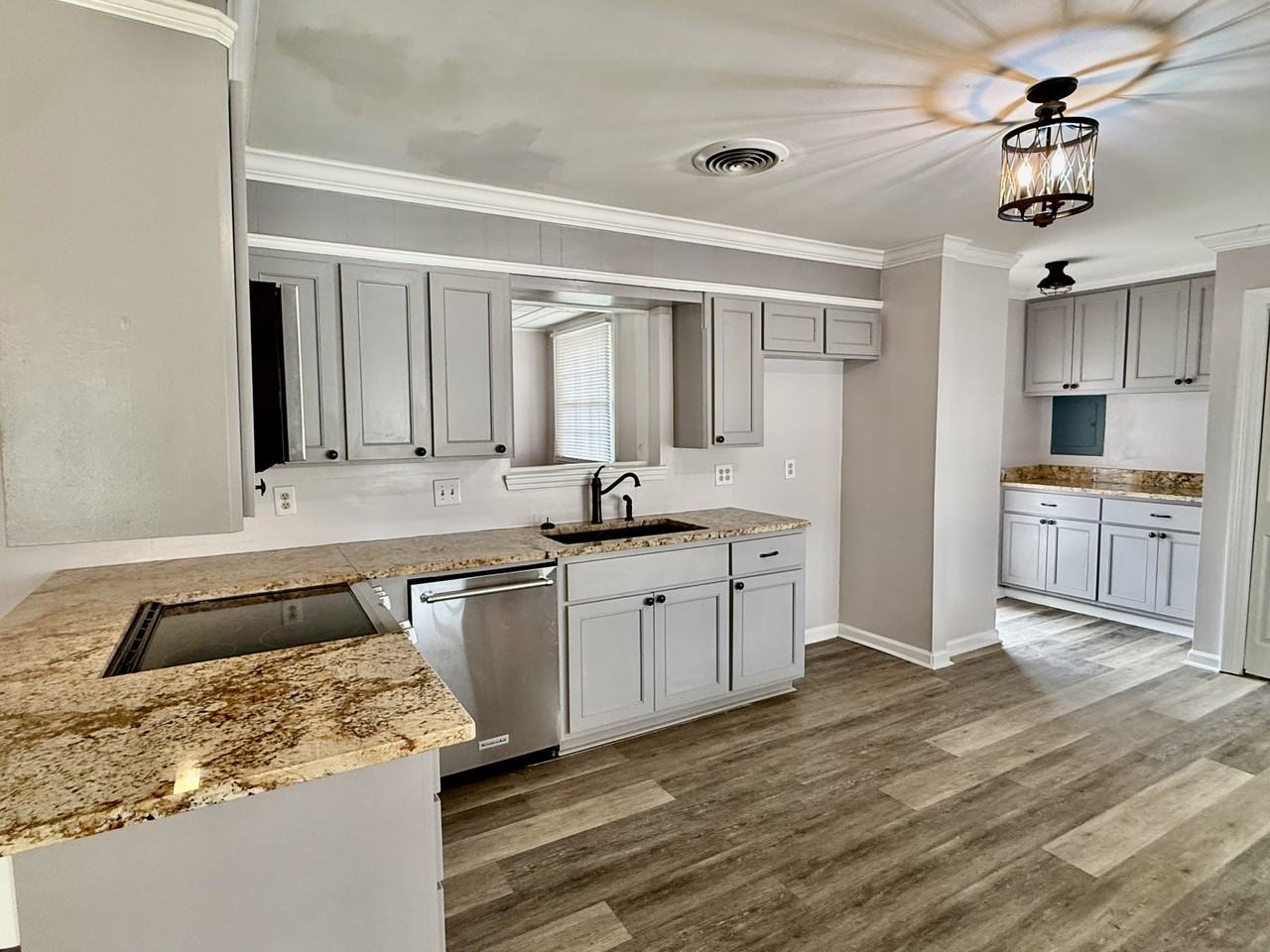 2958 Madeira Dr #NA - Photo 3 of 19