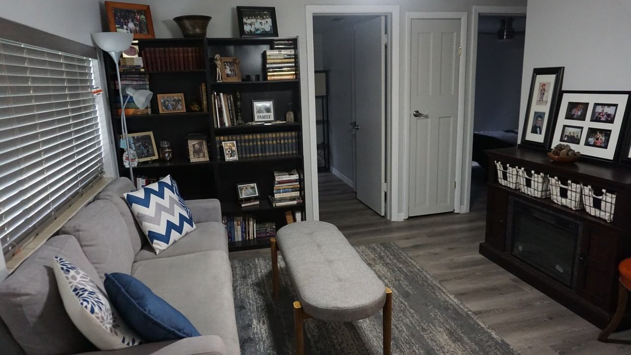 5210 43rd Ter N #NA - Photo 3 of 17