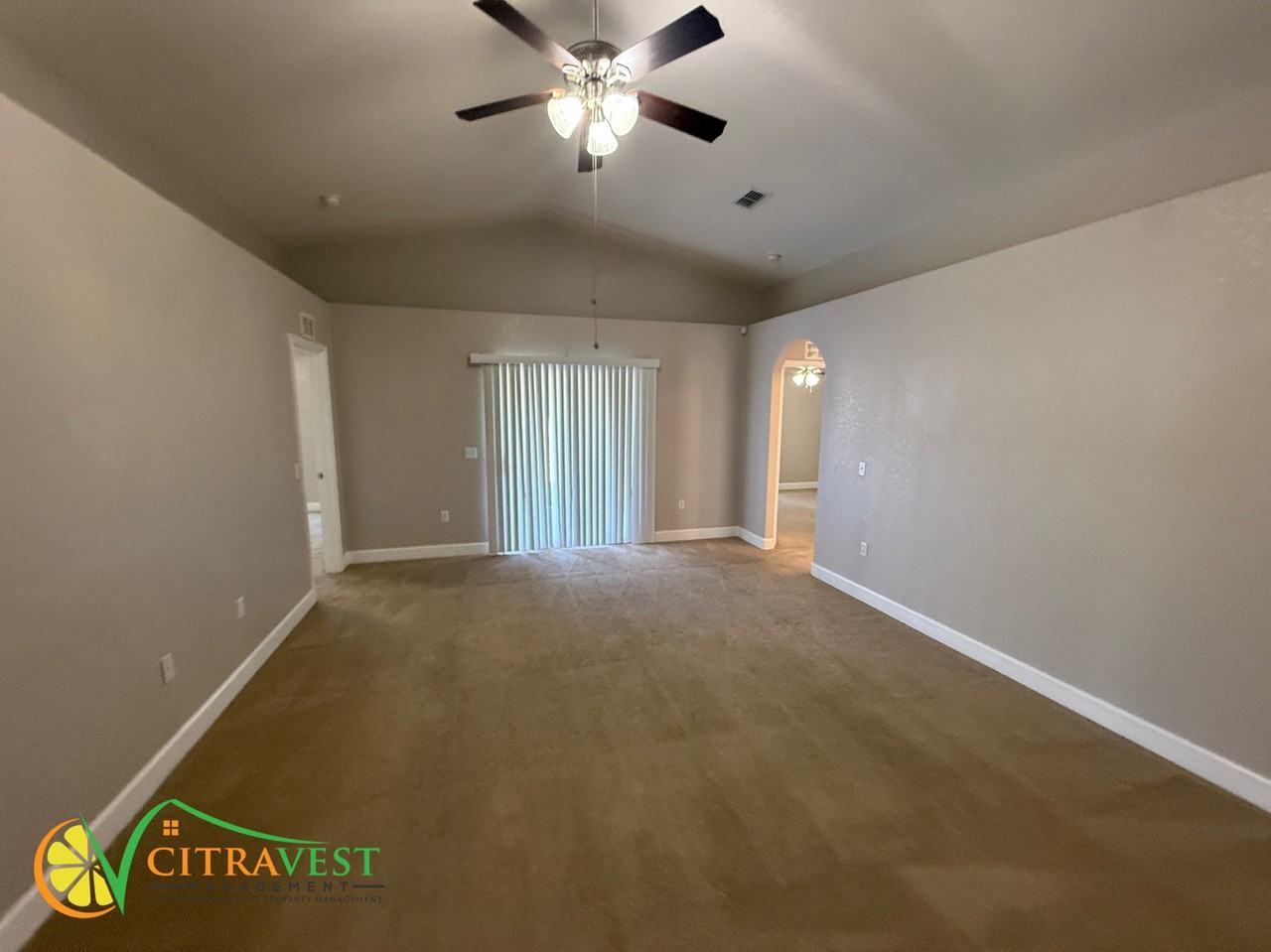 1704 Wallace Manor Loop - Photo 4 of 11