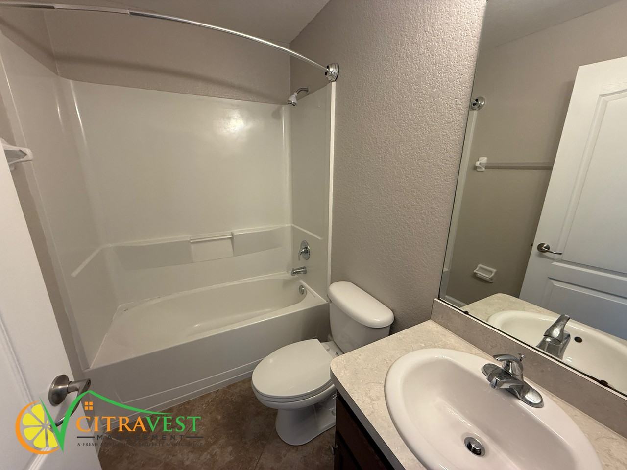 1704 Wallace Manor Loop - Photo 7 of 11