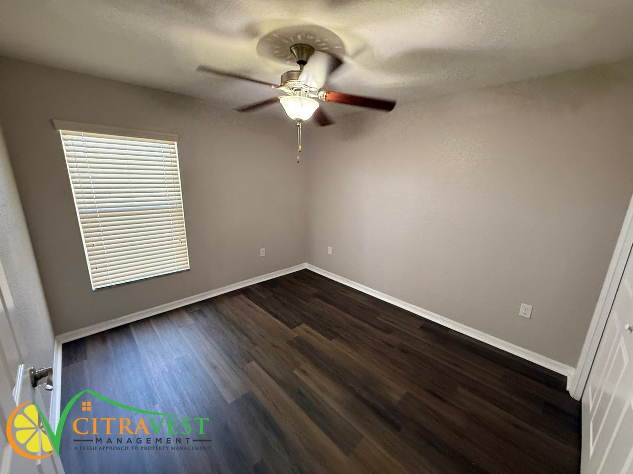 6502 Crescent Loop - Photo 6 of 11