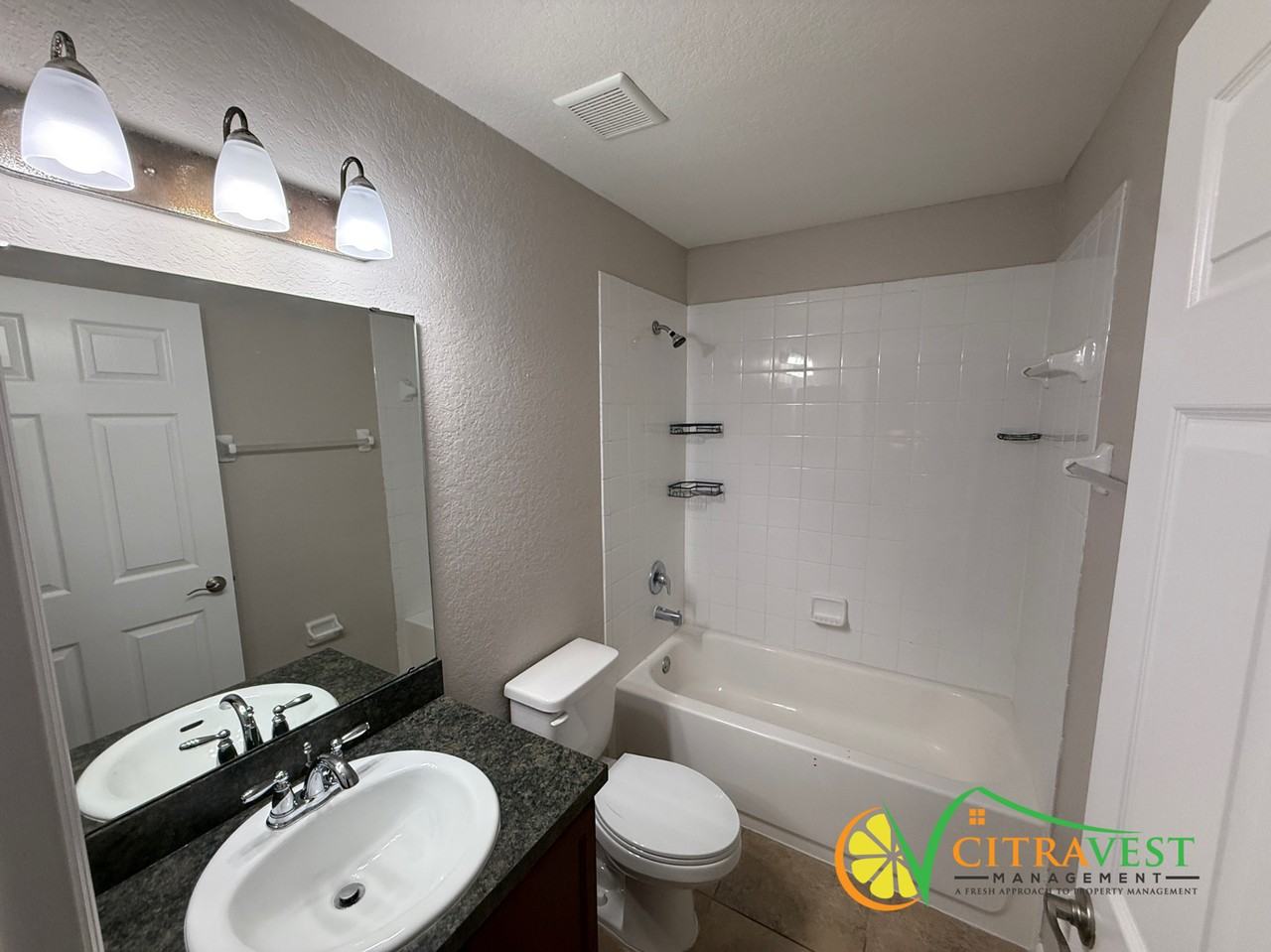 6502 Crescent Loop - Photo 7 of 11