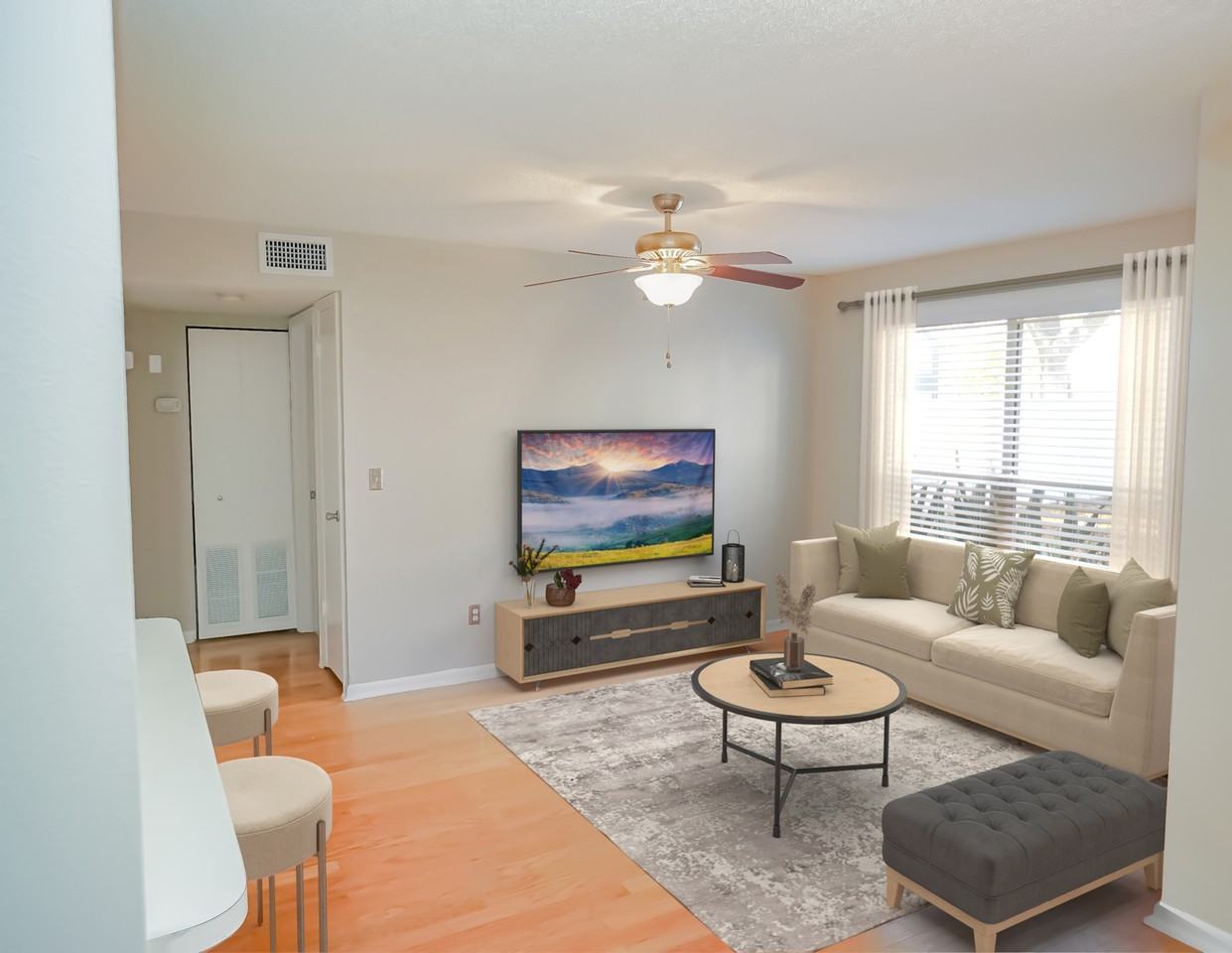 603 S Melville Ave #1 - Photo 3 of 17