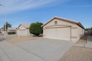 10864 W Devonshire Ave - Photo 1 of 1