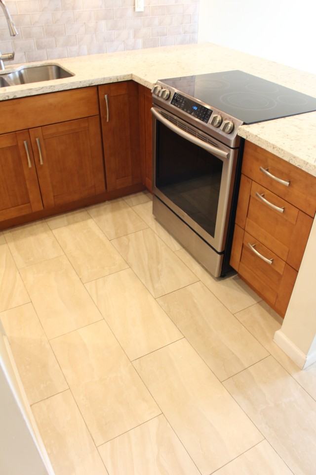 3660 Lower Honoapiilani Rd #404 - Photo 5 of 10