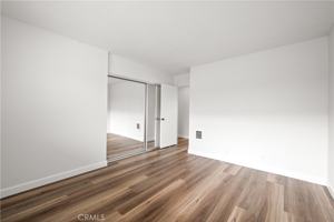 featured image of 4505 California Ave #508