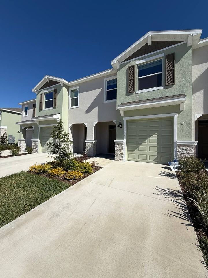 11374 Velvet Apricot Dr - Photo 2 of 36