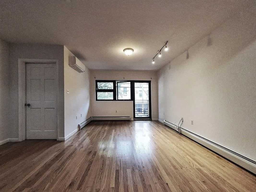 179 Jackson St - Photo 7 of 7