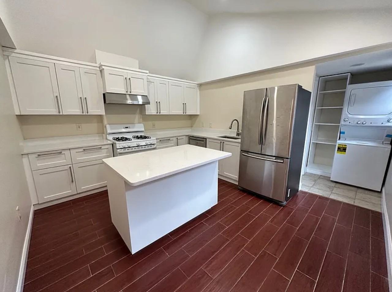 8 Allen St - Photo 3 of 7