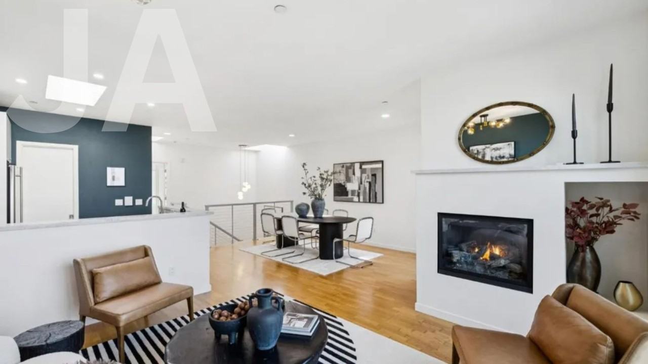 1106 Shelter Bay Ave - Photo 3 of 10